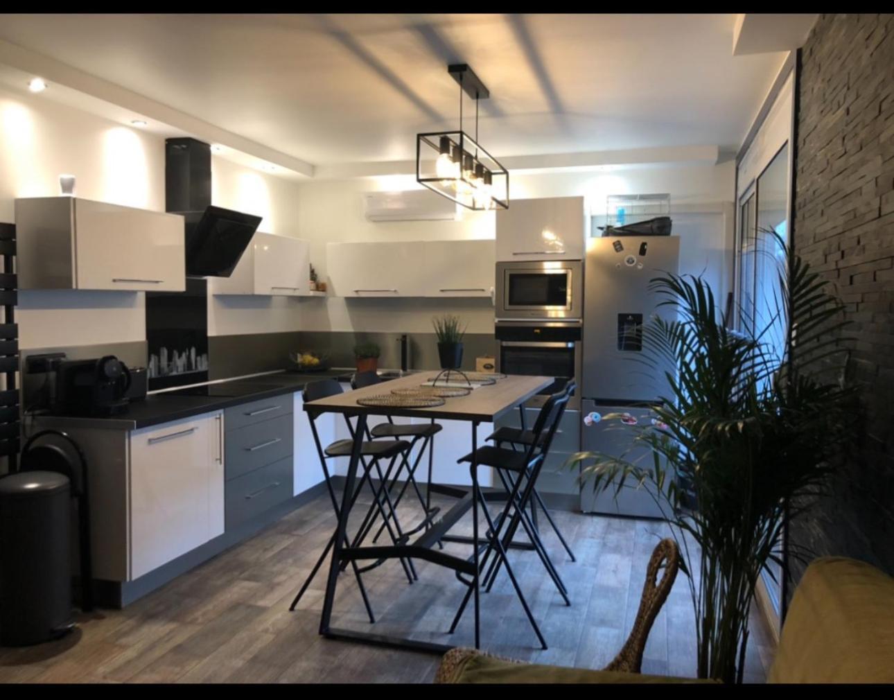 Appartement Climatise Hyper Centre De Marselha Exterior foto